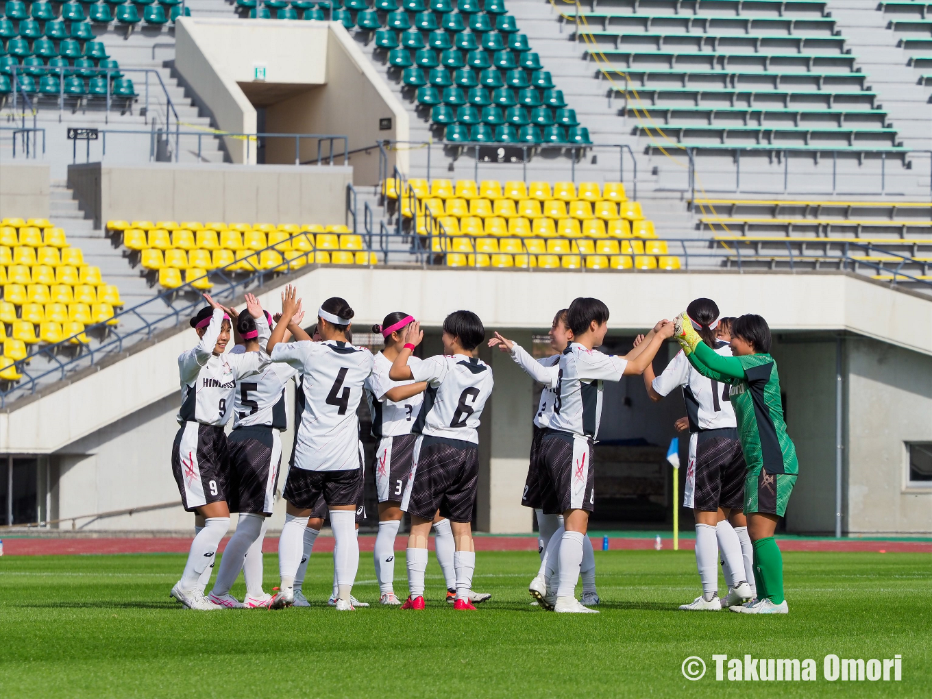 撮影日：2024年11月10日
令和6年度 兵庫県高校女子サッカー選手権大会 決勝