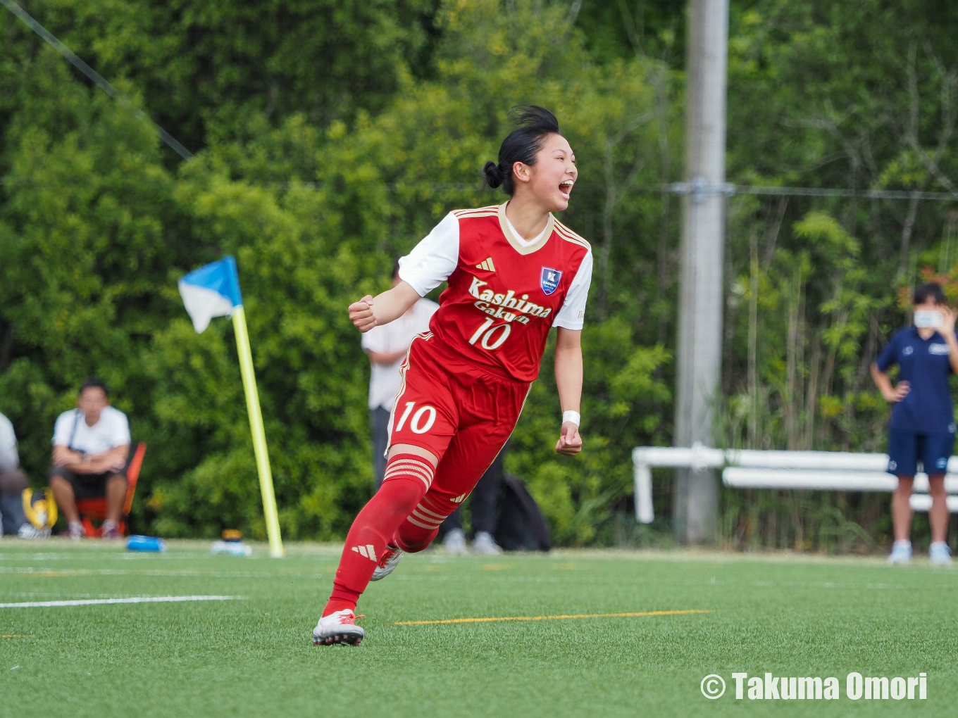 FW 宿野部夏澄（鹿島学園 / 2年）