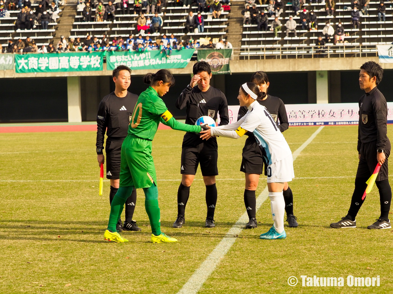 撮影日：2024年12月30日
全日本高等学校女子サッカー選手権 2回戦