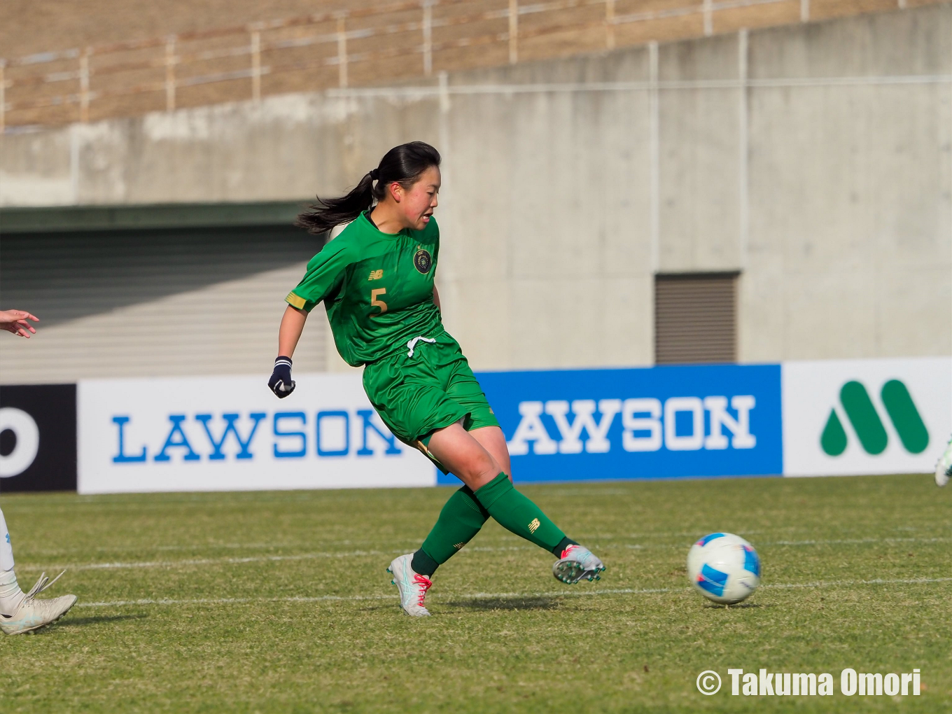 撮影日：2024年12月30日
全日本高等学校女子サッカー選手権 2回戦