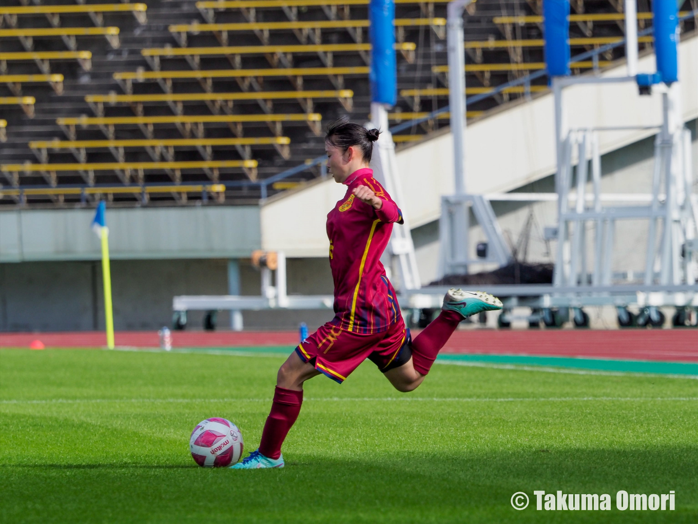 撮影日：2024年11月10日
令和6年度 兵庫県高校女子サッカー選手権大会 決勝