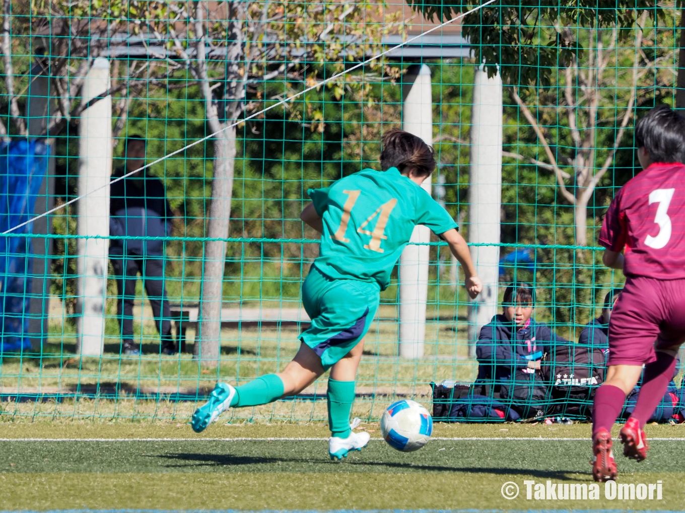 撮影日：2024年11月9日
全日本高校女子サッカー選手権大阪府予選 決勝リーグ