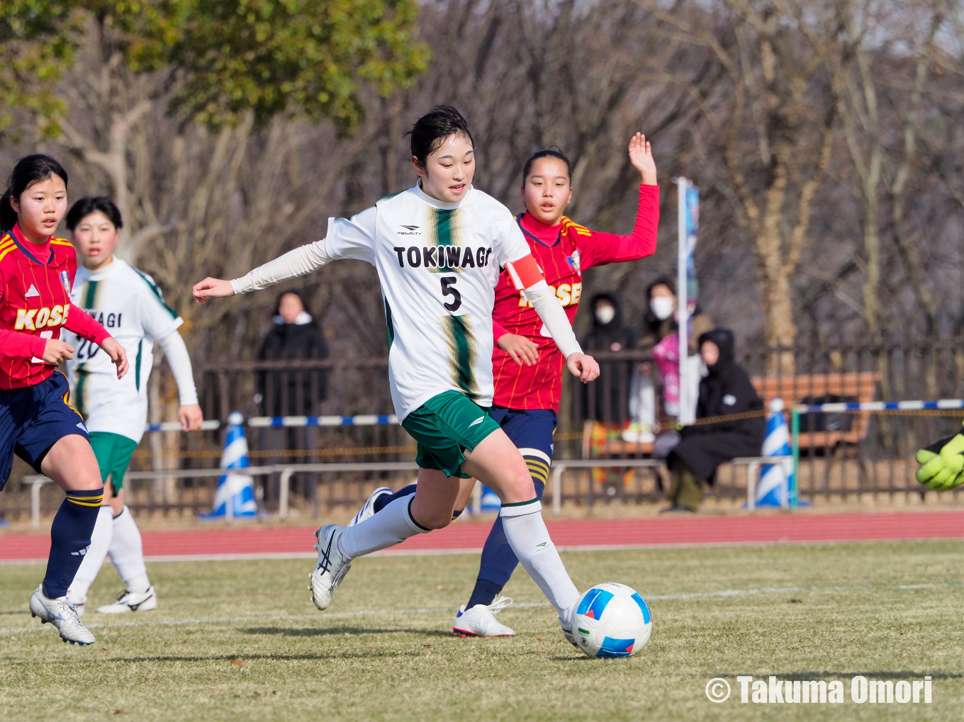 撮影日：2024年12月30日
全日本高等学校女子サッカー選手権 2回戦