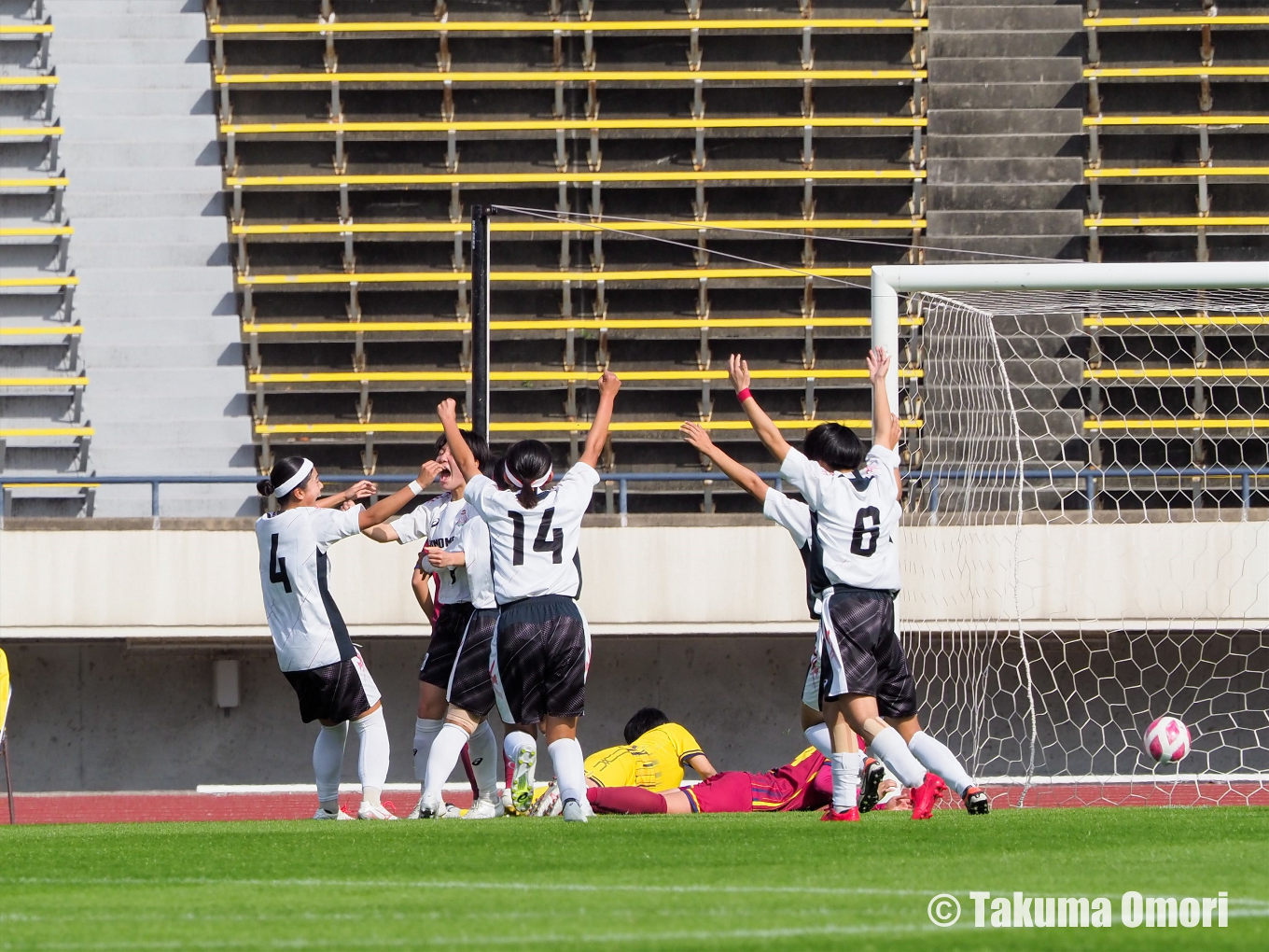 撮影日：2024年11月10日
令和6年度 兵庫県高校女子サッカー選手権大会 決勝