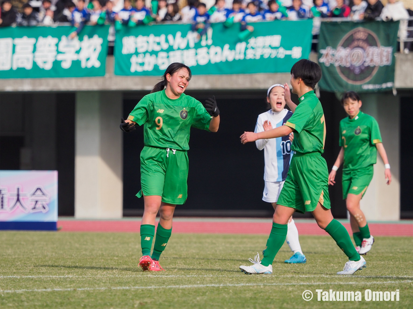 撮影日：2024年12月30日
全日本高等学校女子サッカー選手権 2回戦